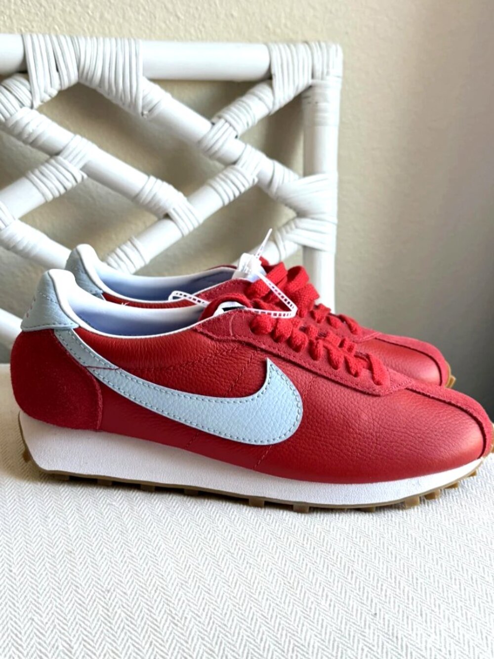 Nike LD-1000 University Women's Red Light Blue Retro Sneakers Size 7 NWOB